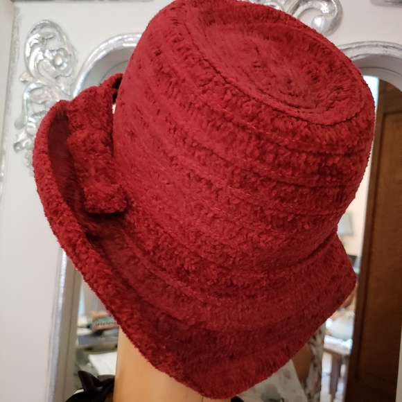 Hat. - Picture 7 of 9